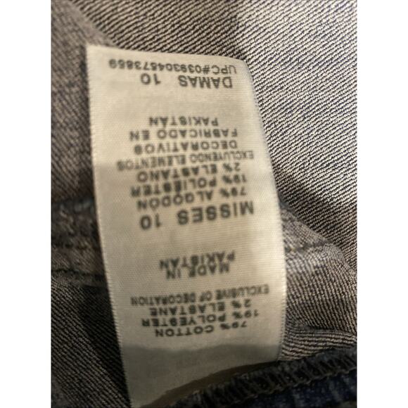 NEW Signature by Levi Strauss Totally Shaping Pull-On Capri Jeans – Size 10 W32 - Picture 5 of 5